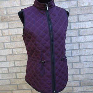 SIZE S. Lafayette 148 New York quilted designer sleeveless vest.